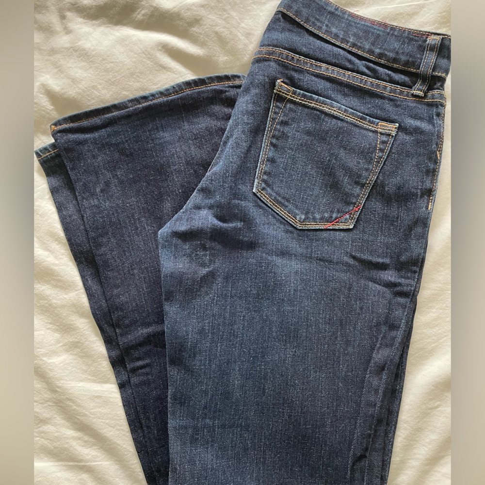 Like new! Banana Republic classic boot cut jeans